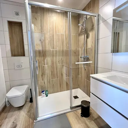 Refuge De Luxe Pour Les Amoureux De La Montagne Hébergement de vacances Pouzac