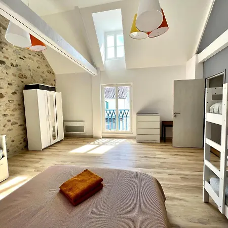 Refuge De Luxe Pour Les Amoureux De La Montagne